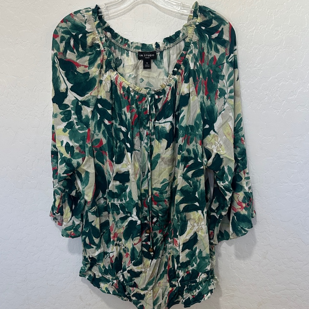 I.N. Studio Green Redβ Floral Blouse Womens plus size 1X top tropical flare